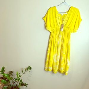 BRIGHT yellow 😍 swimsuit cover/ dress. NWT